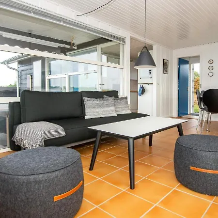 6 Person In 4* Ebeltoft